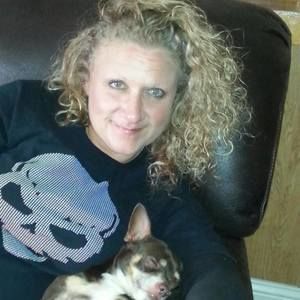 Meet your Posher, Carla